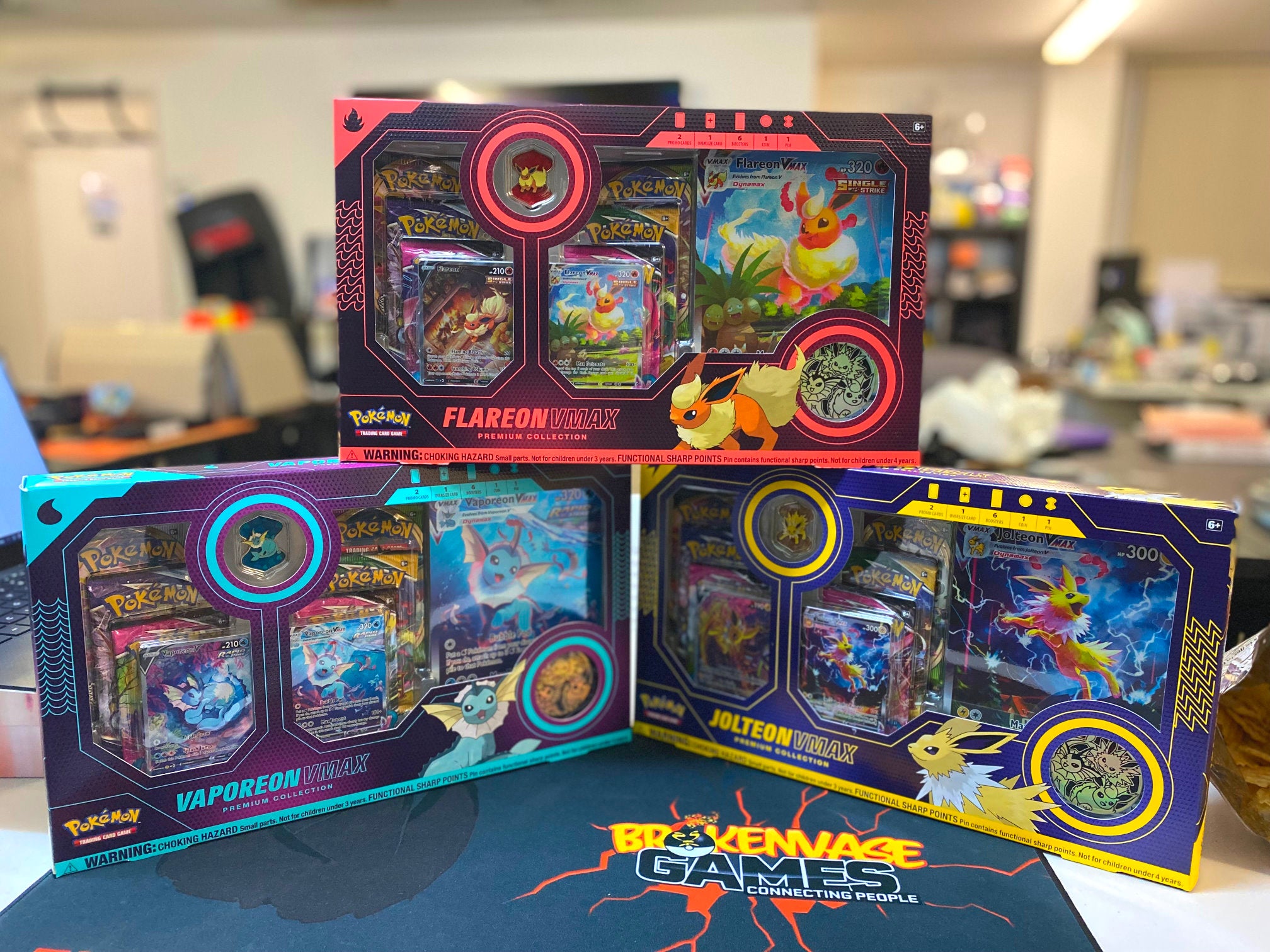  Get All 3 Sets! Pokemon Eevee Evolution: Vaporeon, Jolteon &  Flareon Vmax Premium Collection Booster Box Sets : Toys & Games