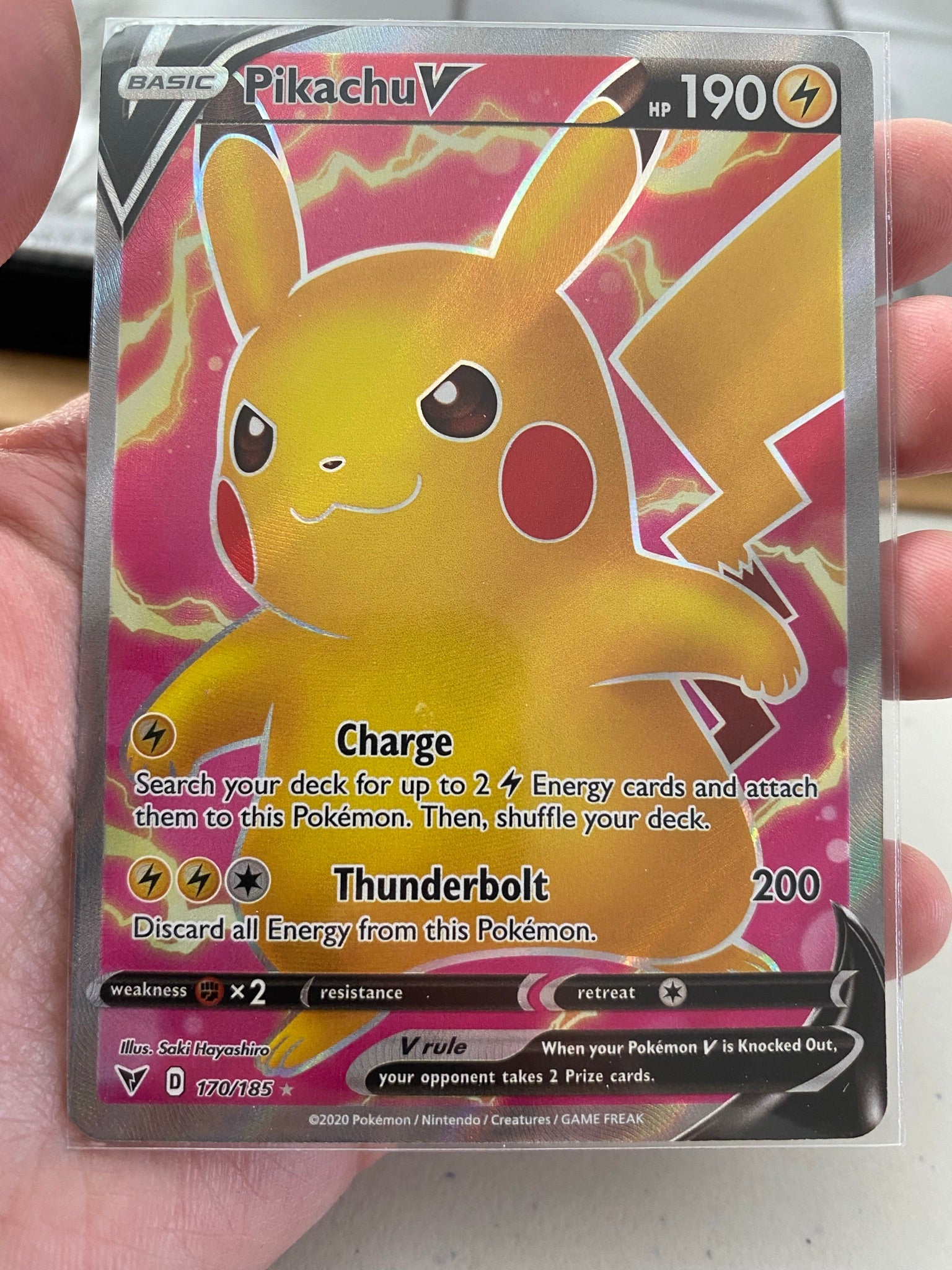 Pikachu-V Pv 190 170/185 - Carte Ultra Rare Full Art - Épée et Bouc