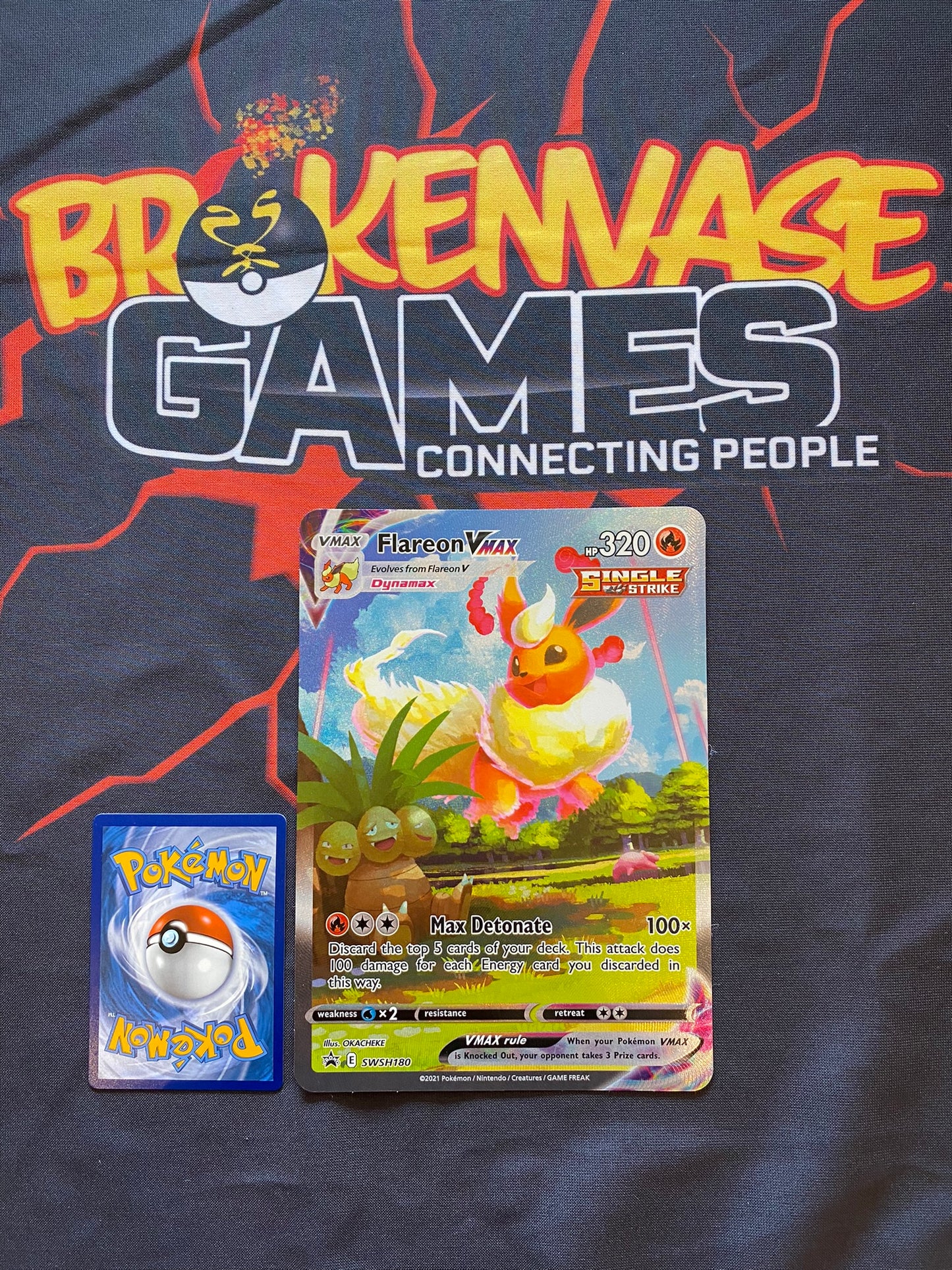 <transcy>ポケモンカードシャイニングフェイツSWSH097シャイニードラガパルトVmaxジャンボ特大ブラックスタープロモーション</transcy>