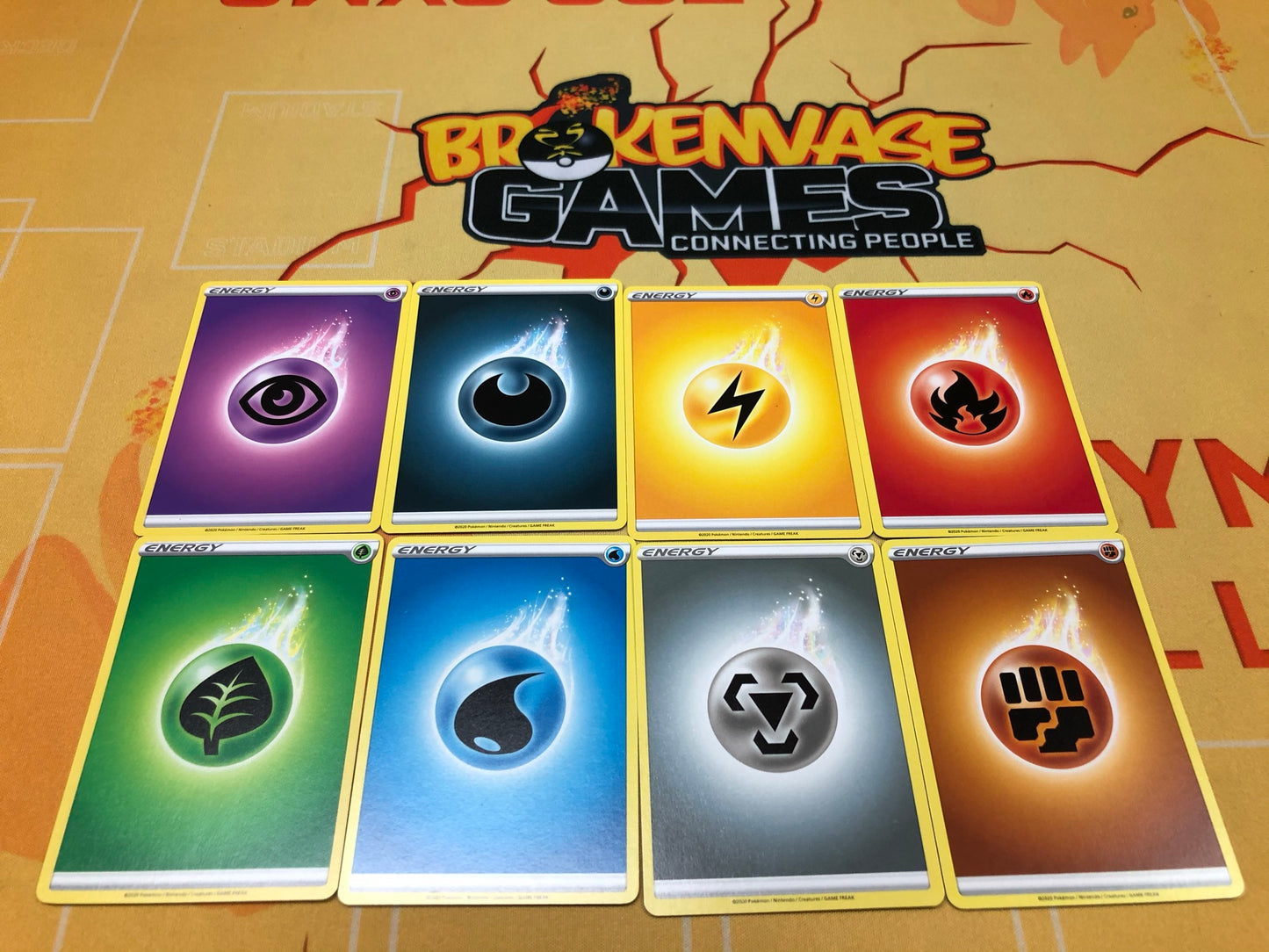 40 X Pokemon Basic Energy Set