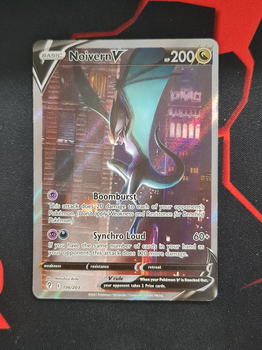 لعبة Pokemon Card Evolution Skies 196/203 196/203 Noivern V Full Art * M *