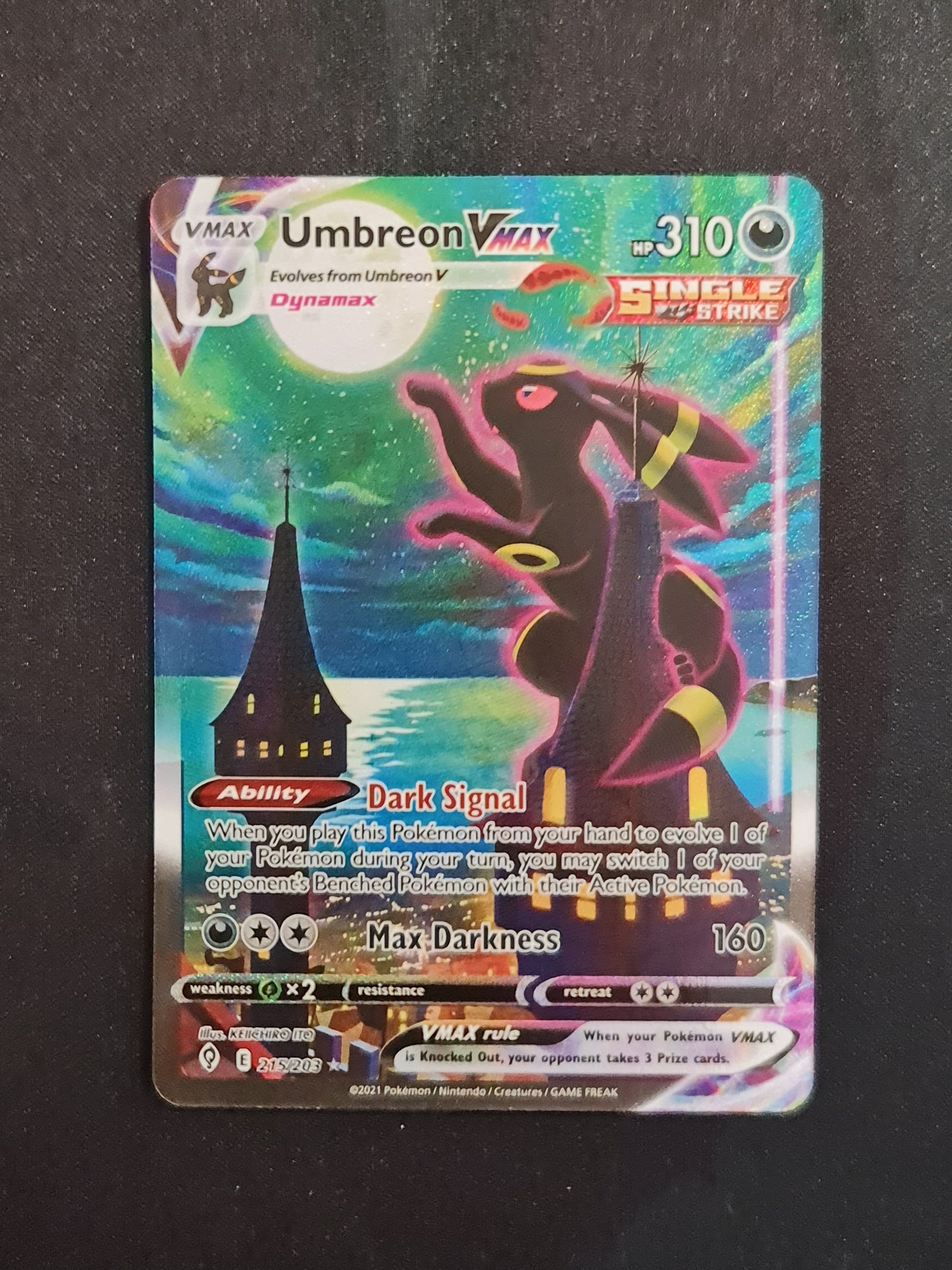 Pokemon Card Evolving Skies 215/203 215/203 Umbreon VMAX Secret Rare