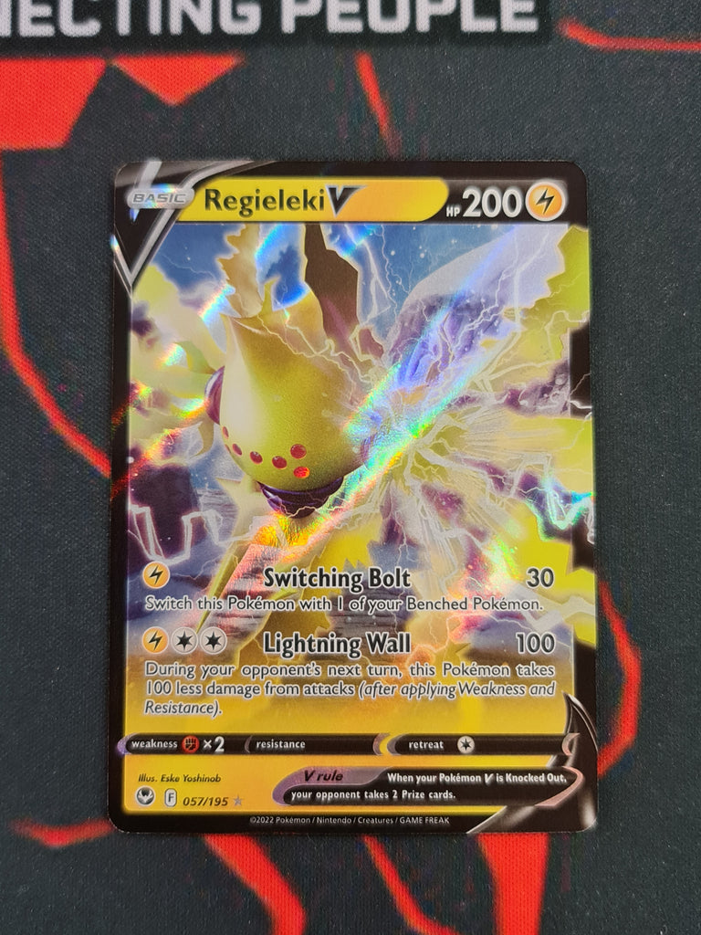 POKEMON TCG RESHIRAM V 24/195 SILVER TEMPEST ULTRA RARE!!