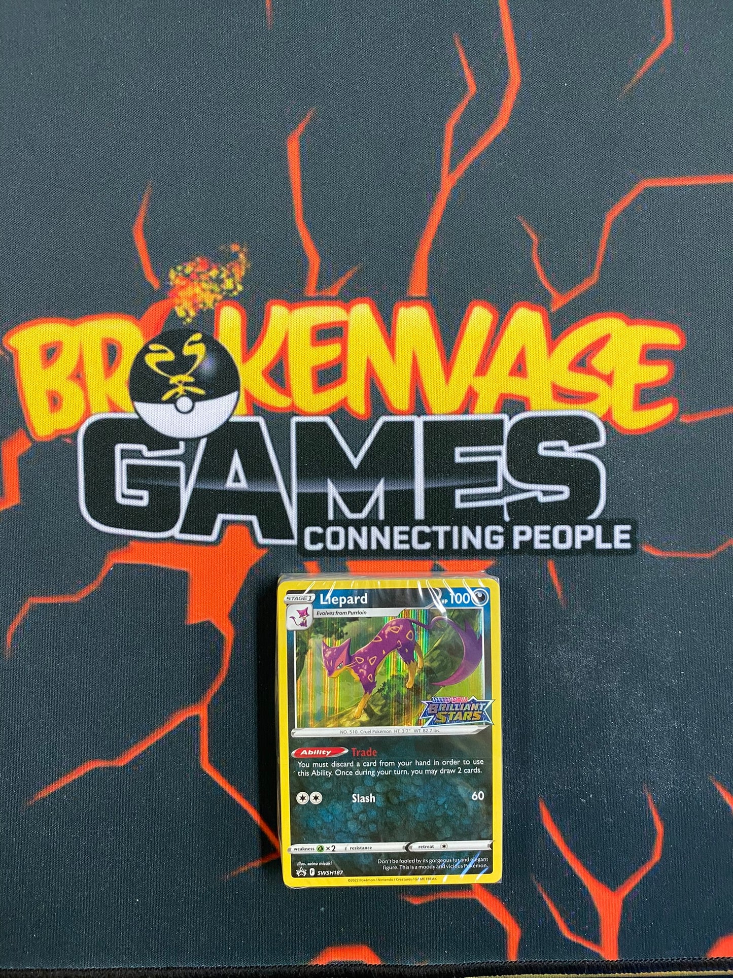 <transcy>Pokemon Card SEALED SWSH Black Star Promos SWSH125 Galarian Moltres Prelelease promo</transcy>